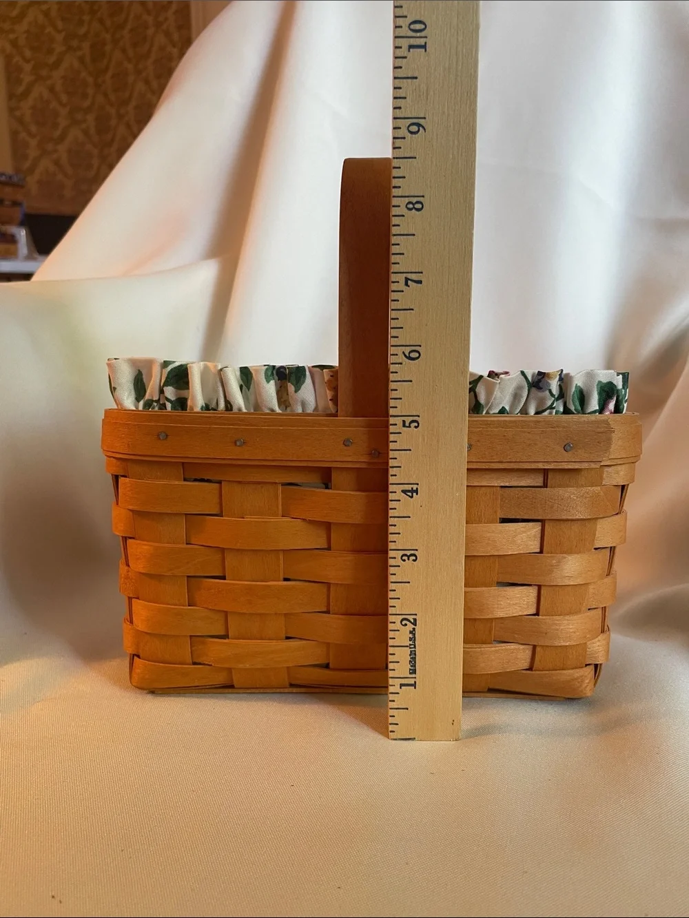 Longaberger candle basket with liner and protector